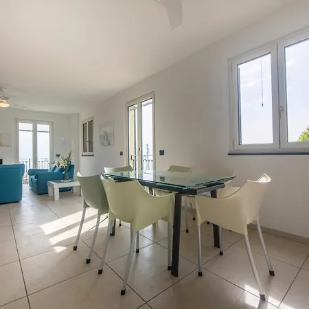Apartman 257 - Villetta Maiso - Vista Mare, Giardino E Piscina Privata A 2 Minuti Di Auto Dalle Spiagge E Mare - Parcheggio Privato Incluso *