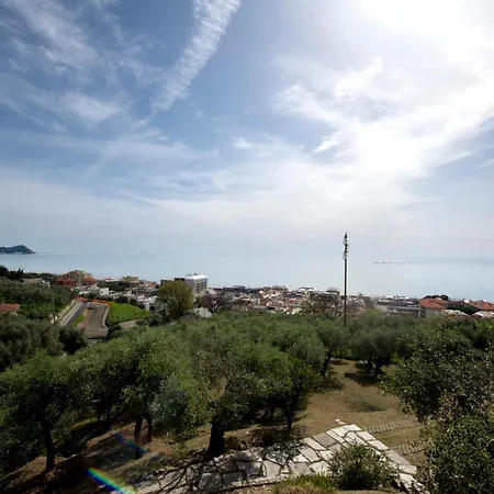 Apartman 257 - Villetta Maiso - Vista Mare, Giardino E Piscina Privata A 2 Minuti Di Auto Dalle Spiagge E Mare - Parcheggio Privato Incluso