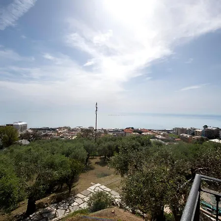 257 - Villetta Maiso - Vista Mare, Giardino E Piscina Privata A 2 Minuti Di Auto Dalle Spiagge E Mare - Parcheggio Privato Incluso Apartman *
