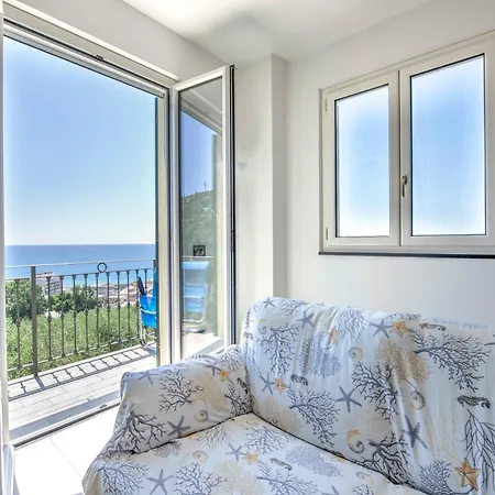 257 - Villetta Maiso - Vista Mare, Giardino E Piscina Privata A 2 Minuti Di Auto Dalle Spiagge E Mare - Parcheggio Privato Incluso * Lavagna